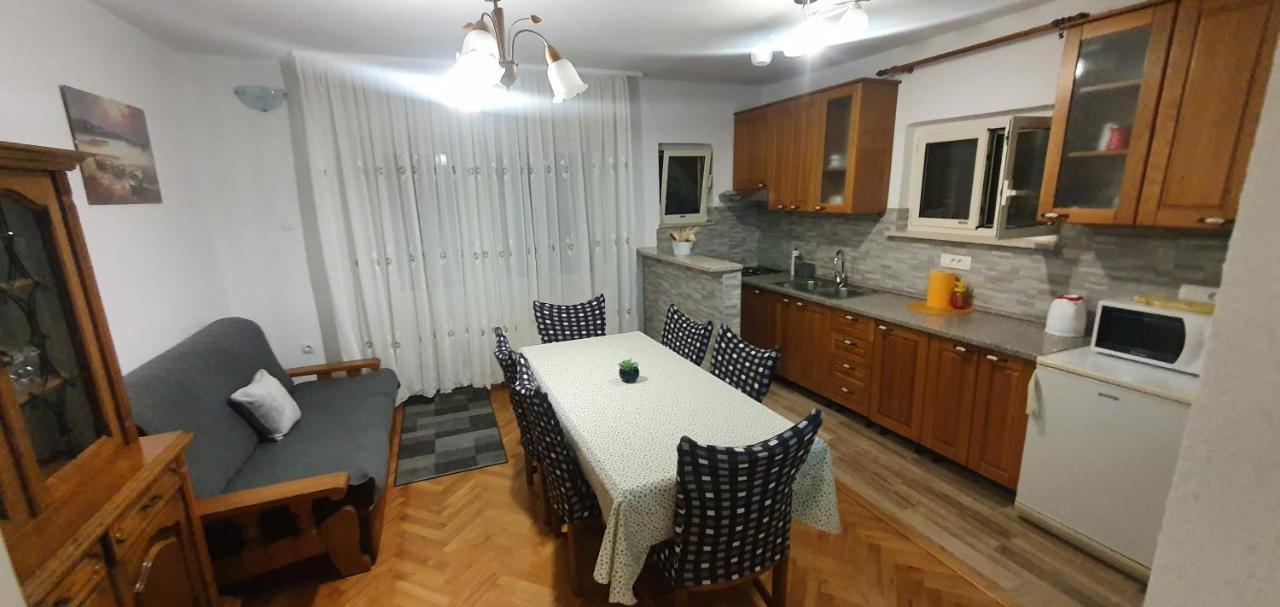 Apartmani Matea Трогир Экстерьер фото