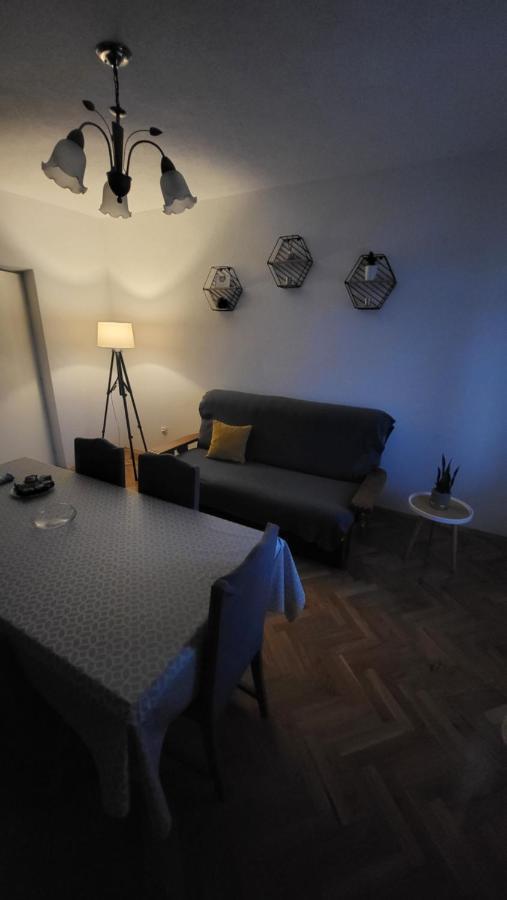 Apartmani Matea Трогир Экстерьер фото