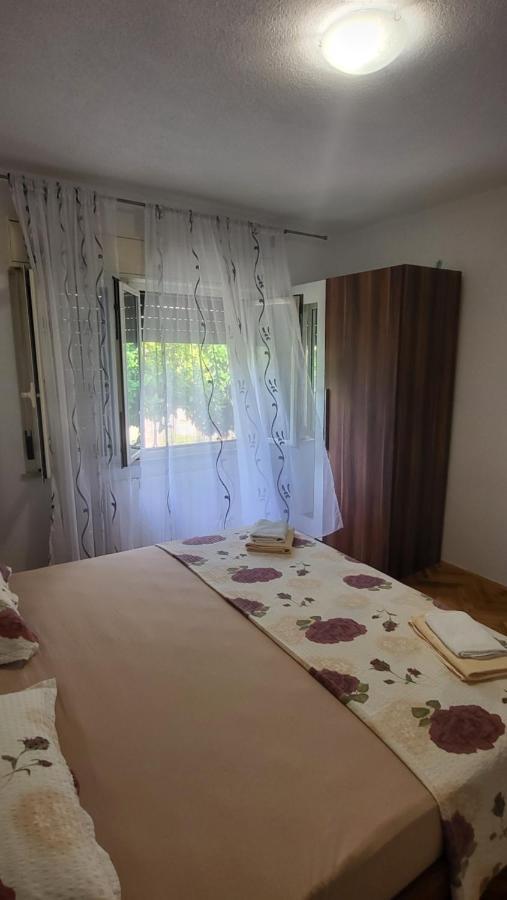Apartmani Matea Трогир Экстерьер фото